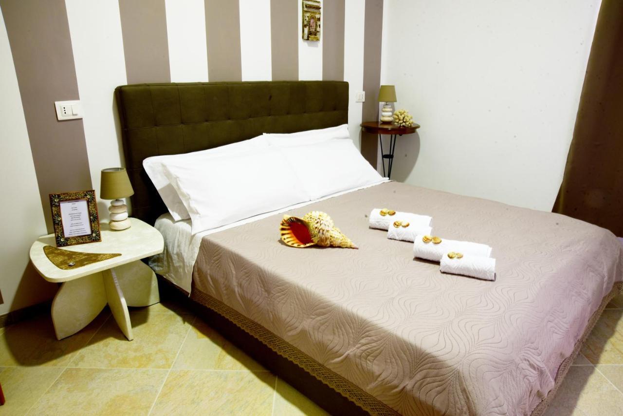 Armonia Rooms Termoli Exteriör bild